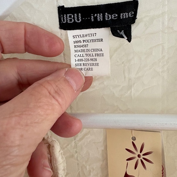 UBU Bed Jacket - Picture 6 of 11